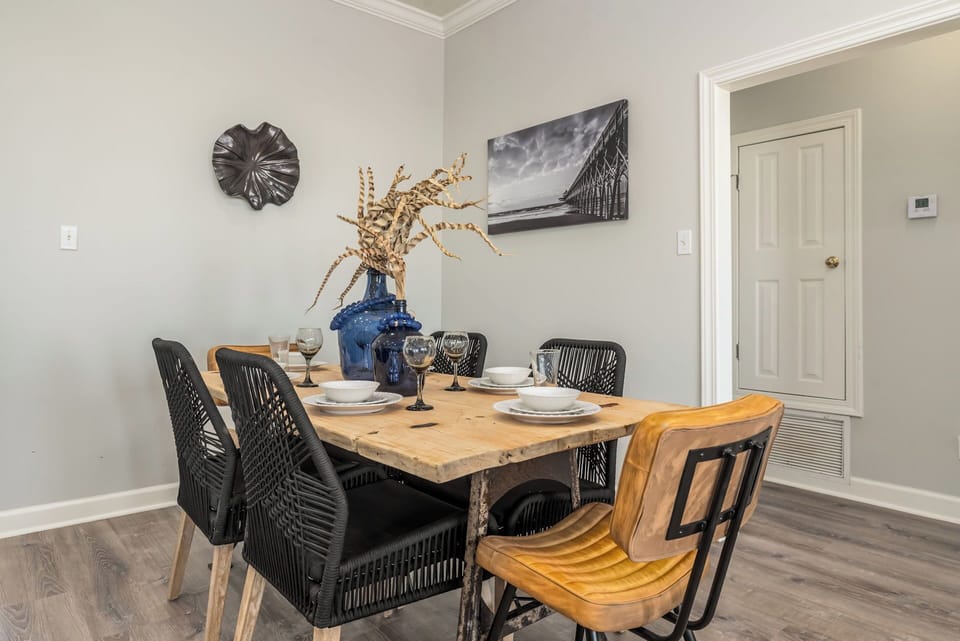 315 dining 1 10-2024