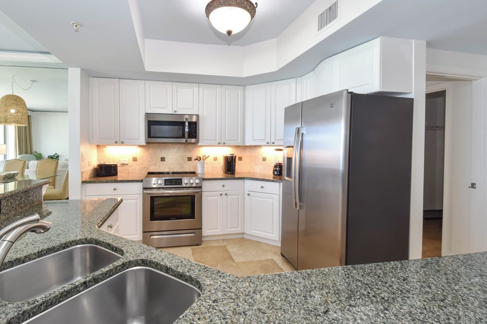 Silver Shells St. Croix 1106 - Fully Equipped Kitchen