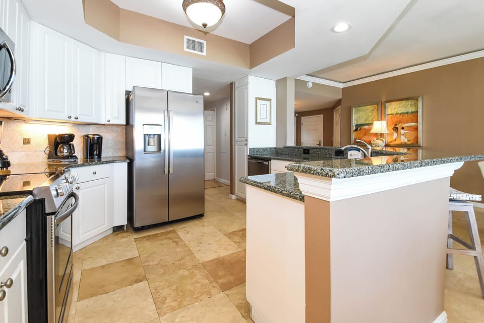 Silver Shells St. Croix 1106 - Kitchen