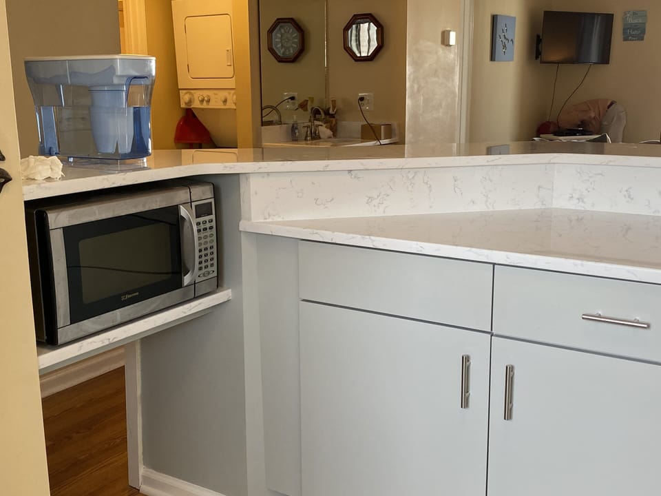 Kitchen - added bonus of zero water filtration for non-Beachy tasting H2O
