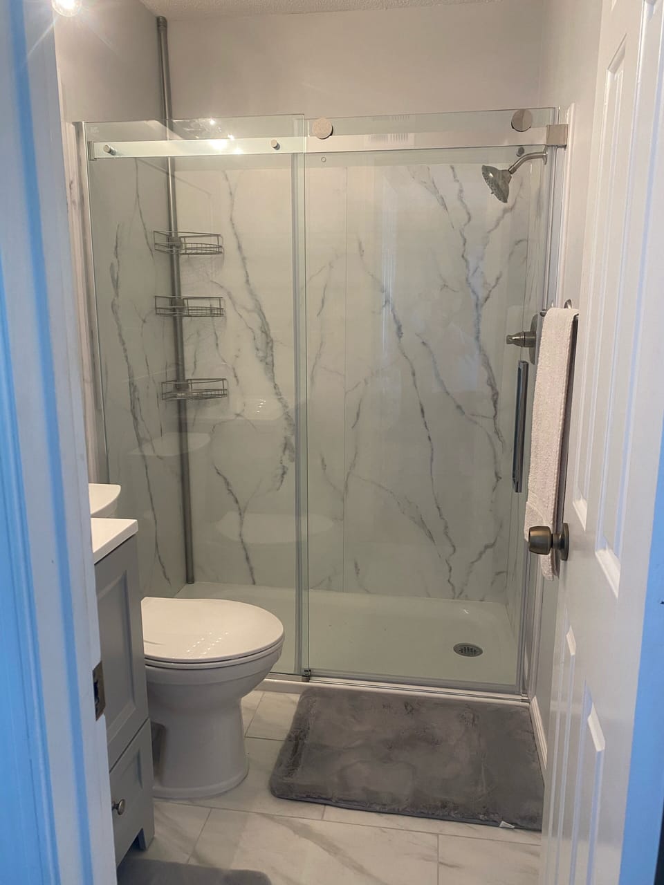 Master bathroom. Brandy new in 2023!