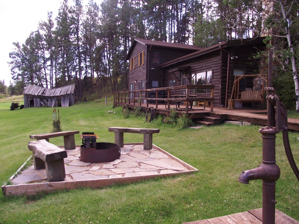 Plenty of room to roam and enjoy an evening campfire!