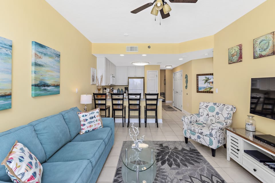 Main living area, flat screen TV