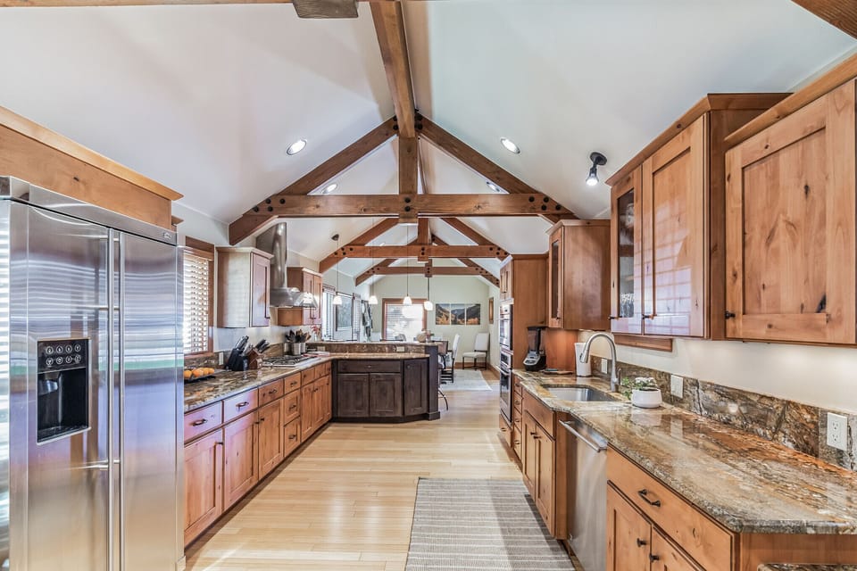 Meticulously appointed kitchen on main floor with all essential supplies