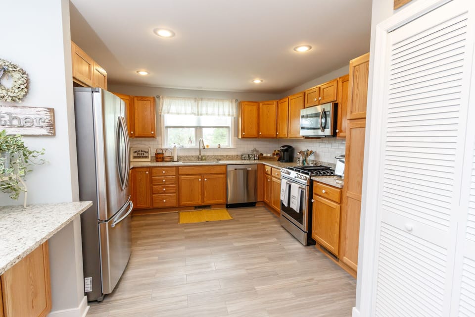 Gourmet kitchen