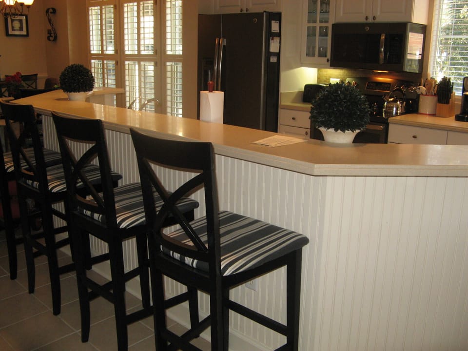 Fully Equipped Kitchen with all New GE Profile Appliances