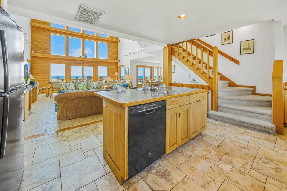 Surf or Sound Realty - 766 - Surf's Up - Kitchen -3