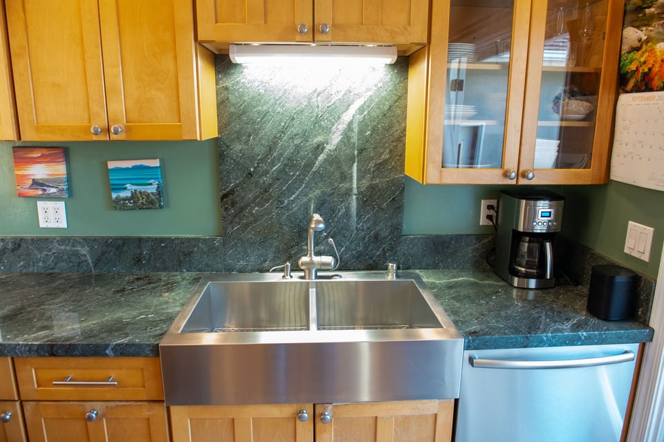 Efficient Stainless-Steel Appliances, Cooking tools, Dining Accessories. & more.