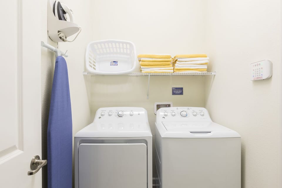 cheap condos for rent in orlando with laundry room