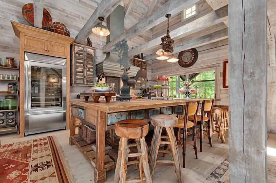 The Kitchen Island