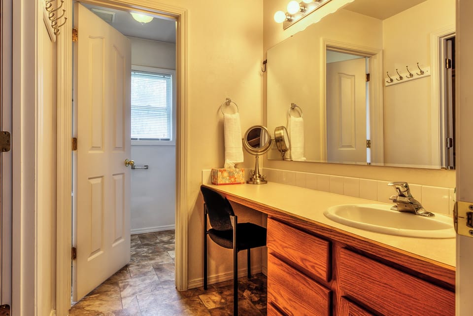 Master Vanity includes large walk in closet