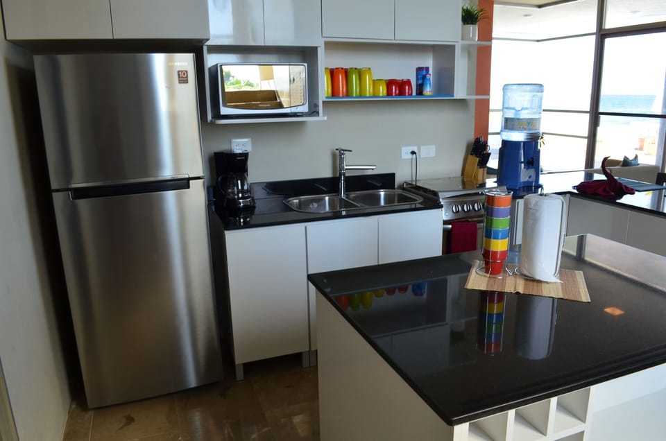 South side kitchen