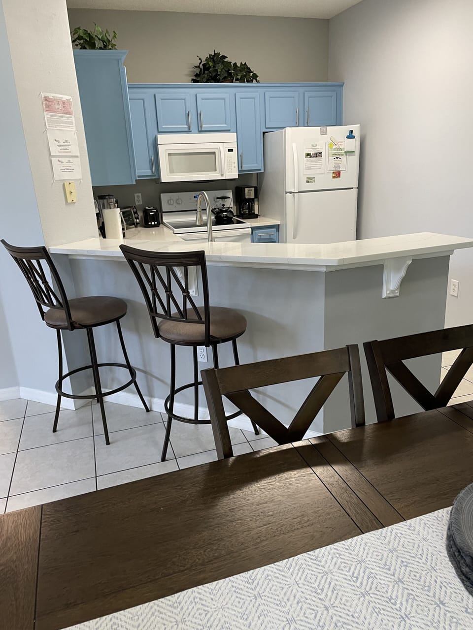 COUNTER STOOLS