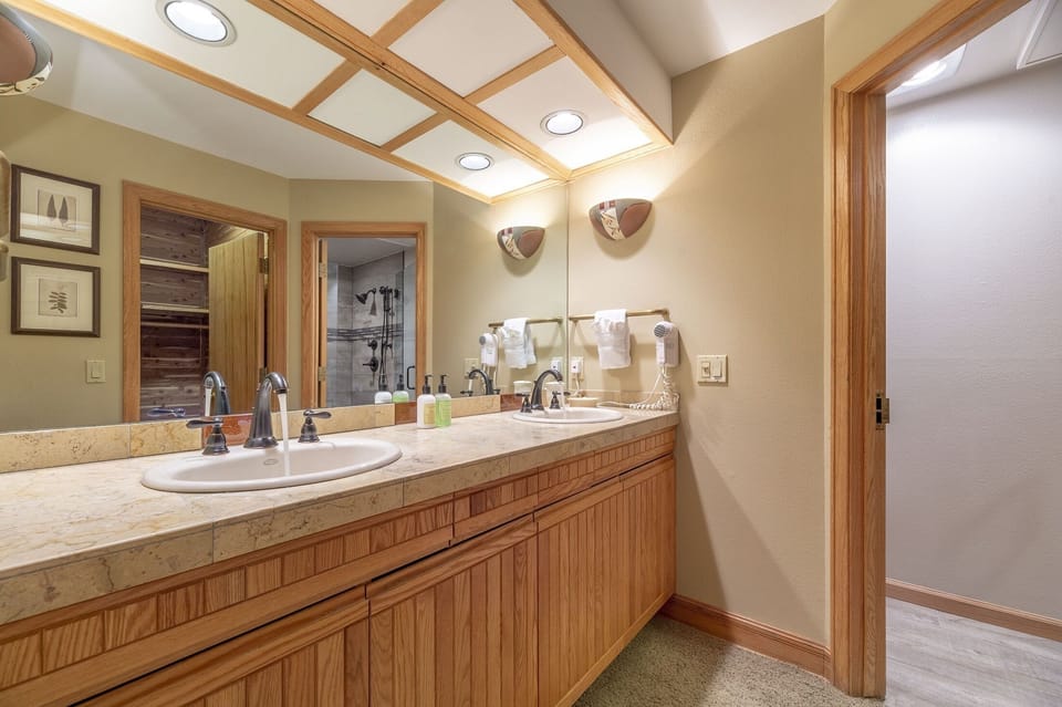 Master Bath (private to master BR; double sinks)