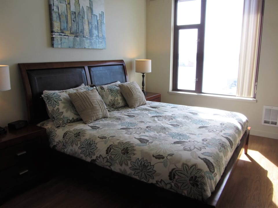 King bed in master