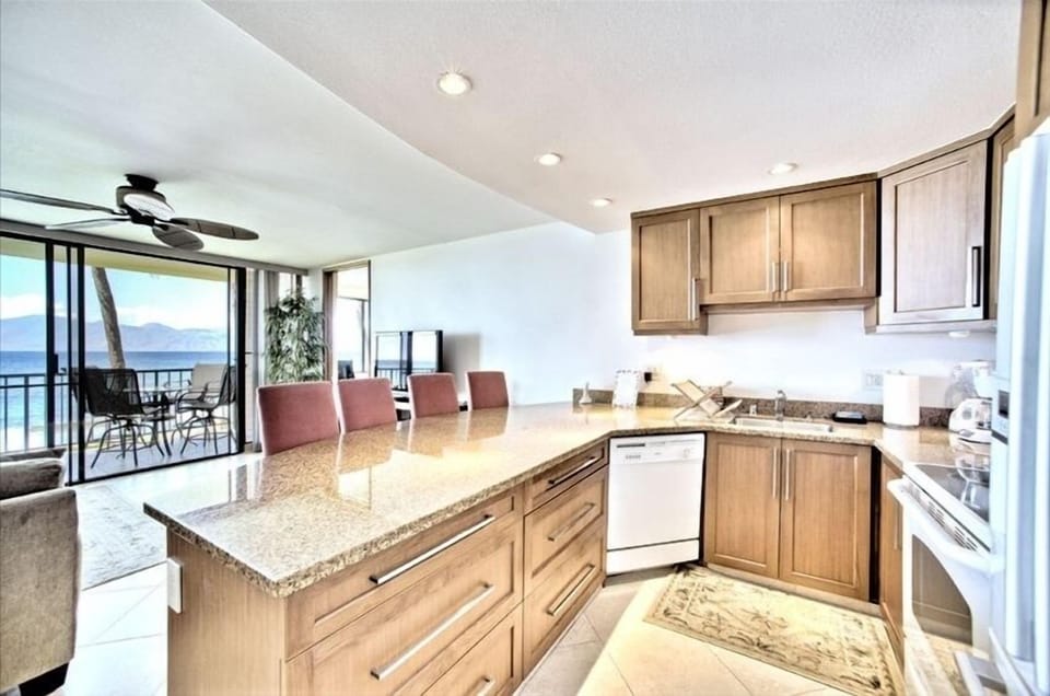 Beautifully Remodeled Kitchen