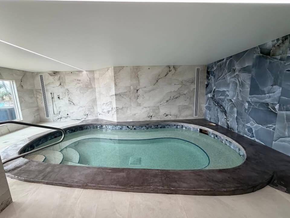Indoor Hot Tub!