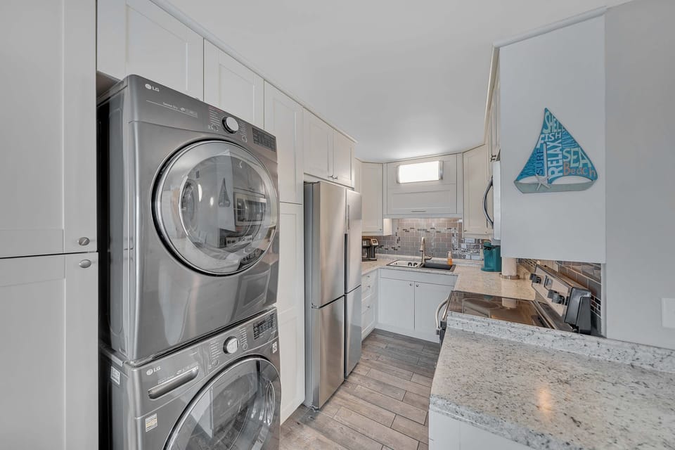 Full Size Washer/Dryer
