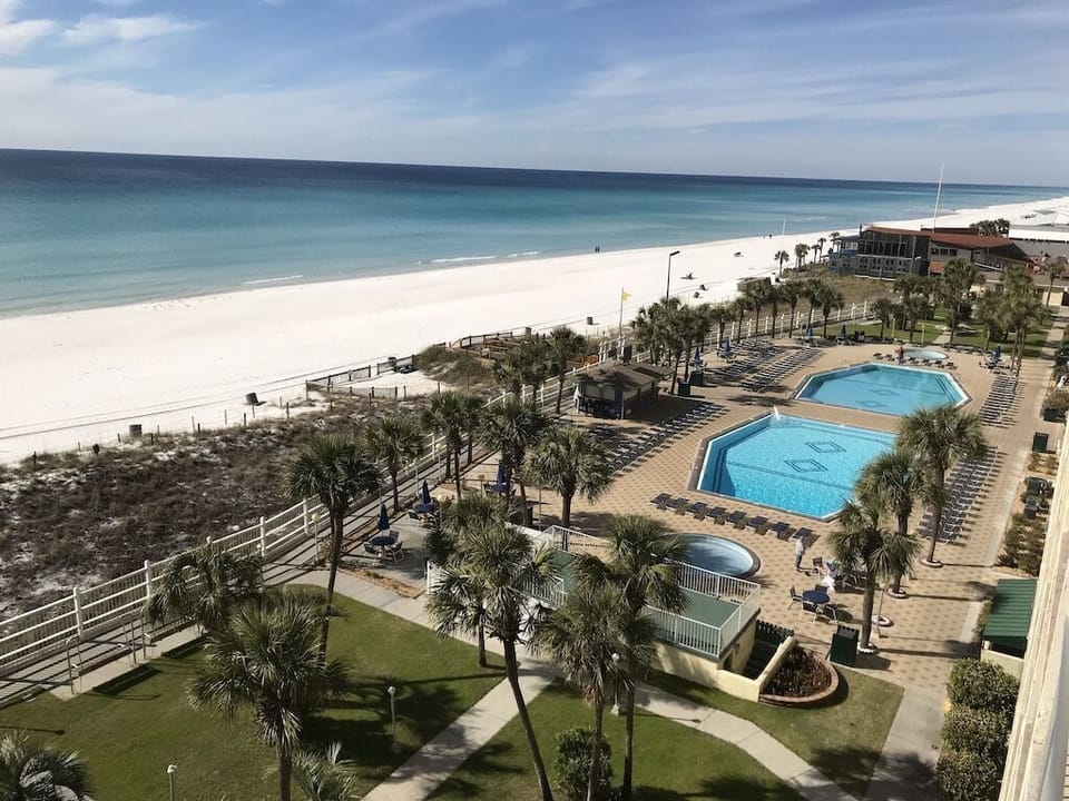 Beach Service Included March thru October, 2 large pools, Tiki Bar, Indoor and Outdoor Hot Tub, Kiddie Pool, Sundry Shop, Bikini Bob's Cafe