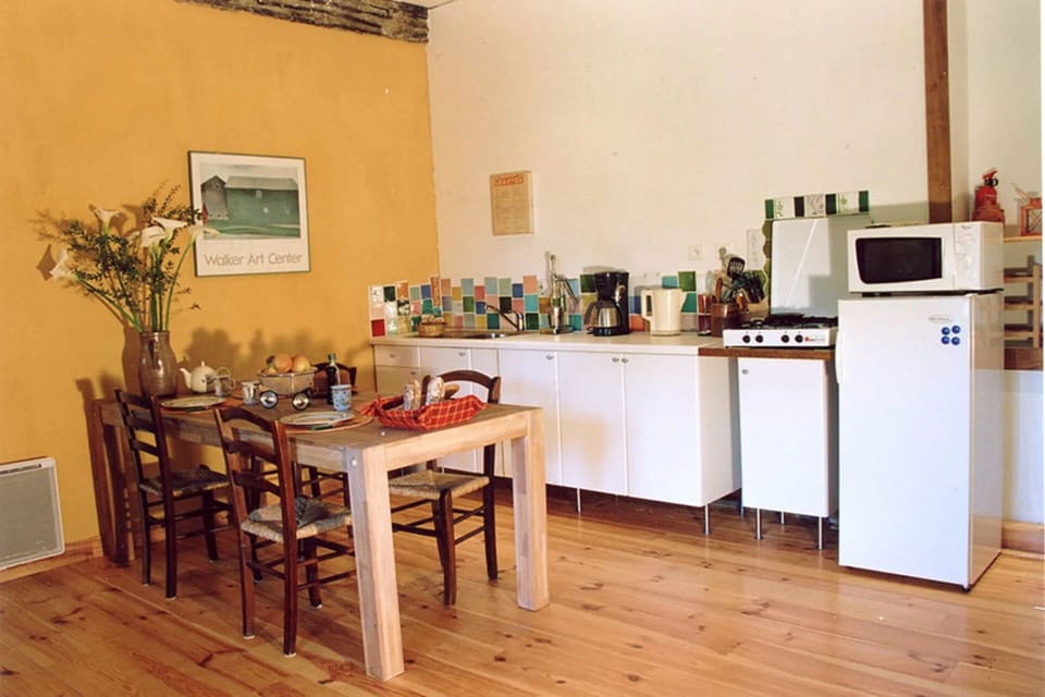 Coffee/tea maker, electric kettle