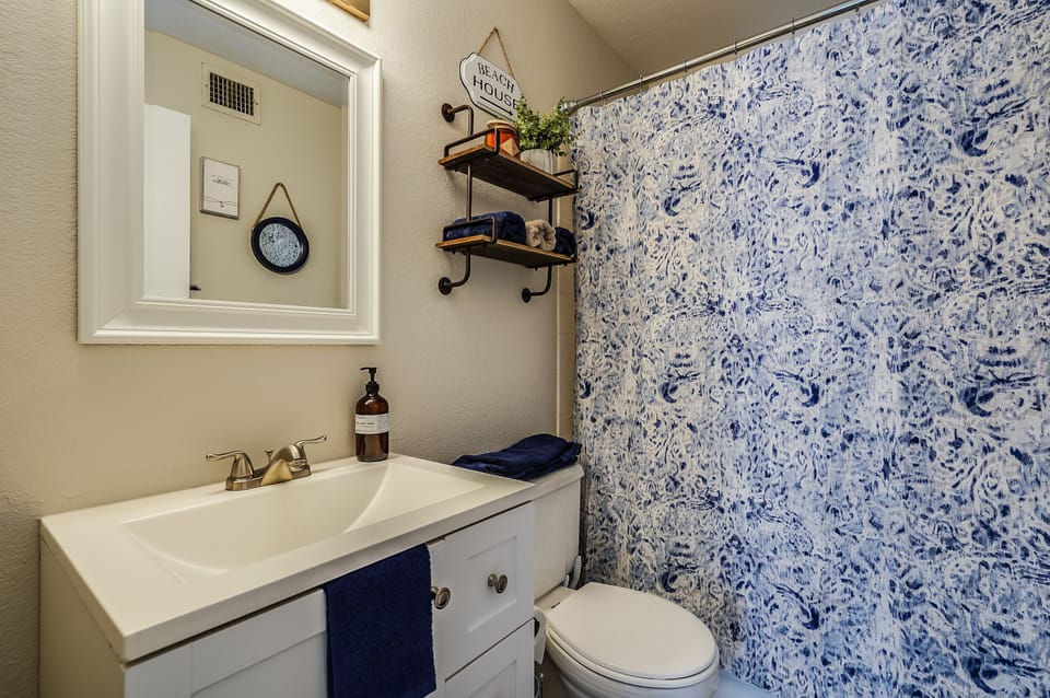 Full Bathroom with shower and tub