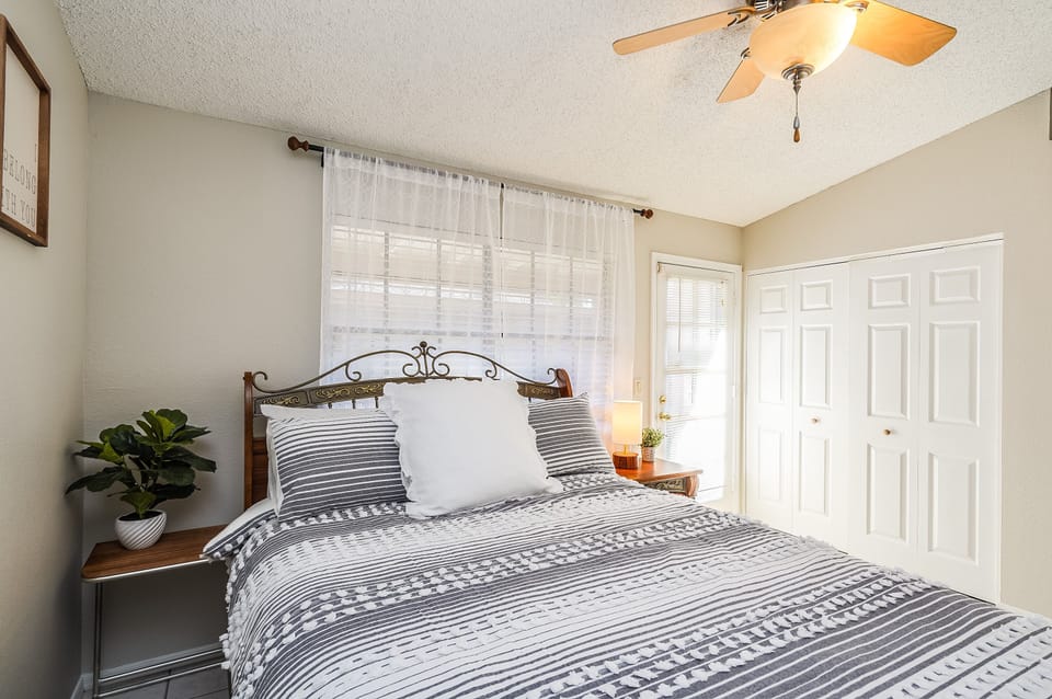 Newly Remodeled Bedroom with access to back porch