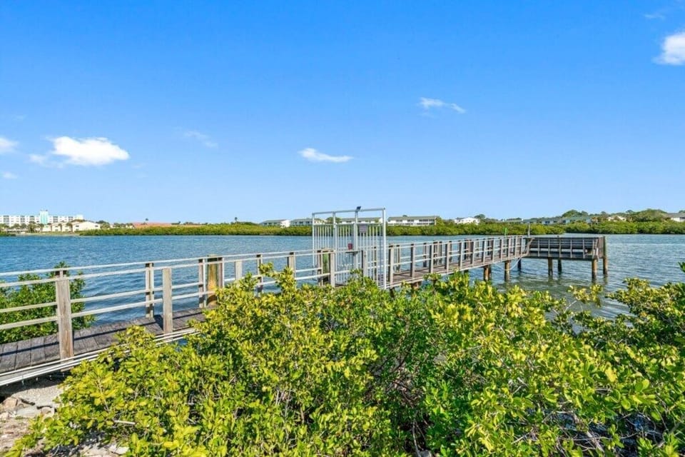 47-web-or-mls-19829 Gulf Blvd unit 704, Indian Shores, FL-47.JPG