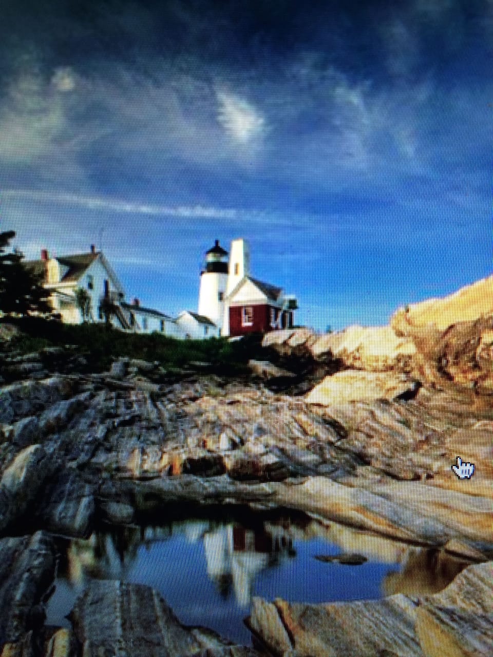 Pemaquid Point Lighthouse, one of many day trip possibilities