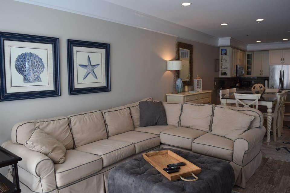Comfortable high end furnishings with plenty of seating for the entire family!