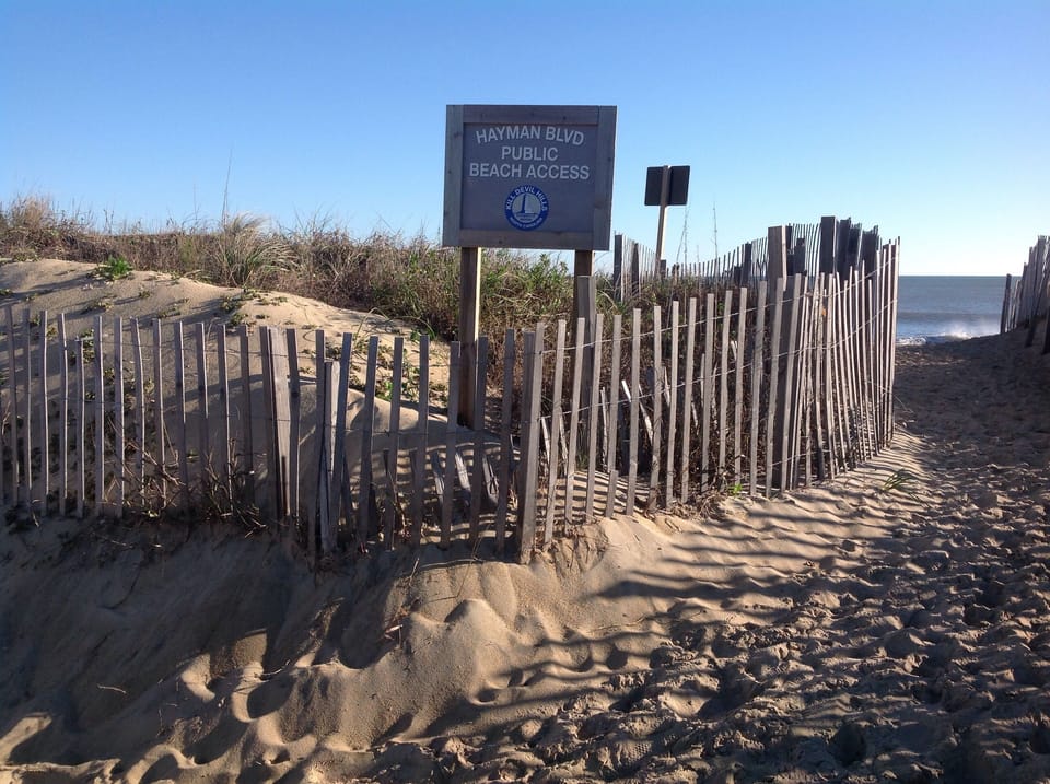 Public beach access with over 50 free parking spaces less than one mile away