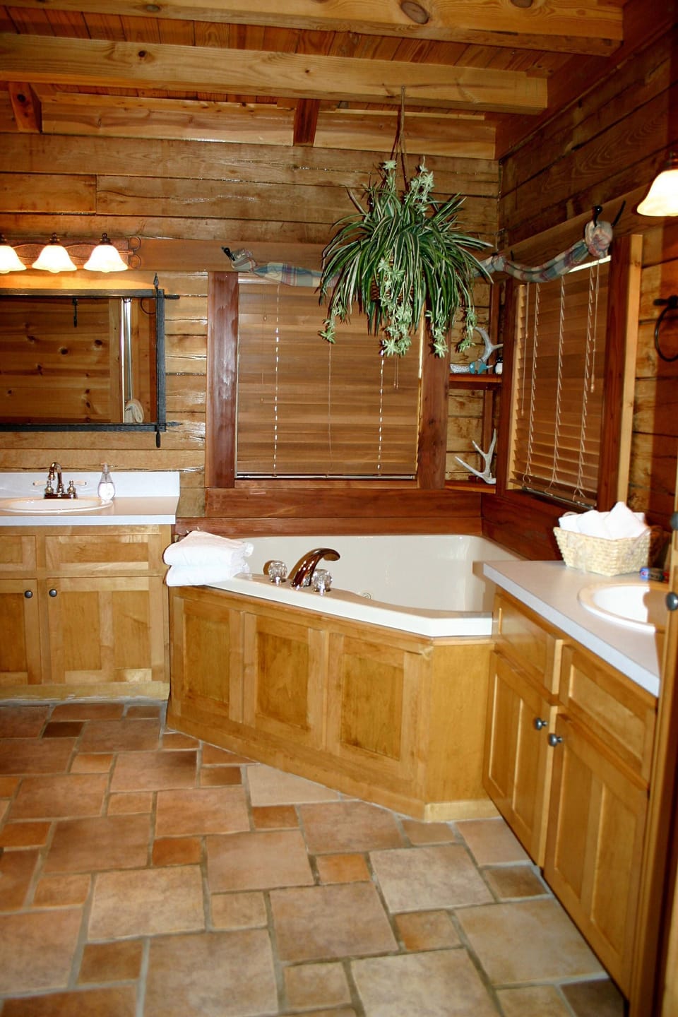 Master Suite Bathroom - Main Level