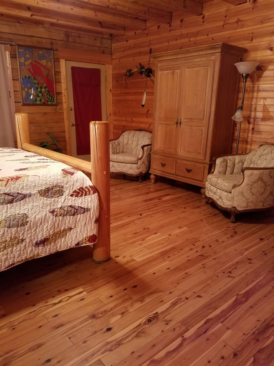 Master Suite - Main Level