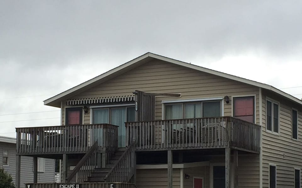 Your ESCAPE is waiting!  Prime location.  View from convenient beach access.