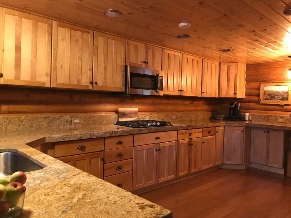 The Deluxe Kitchen. Fully stocked with spices, herbs, oils and vinegars.