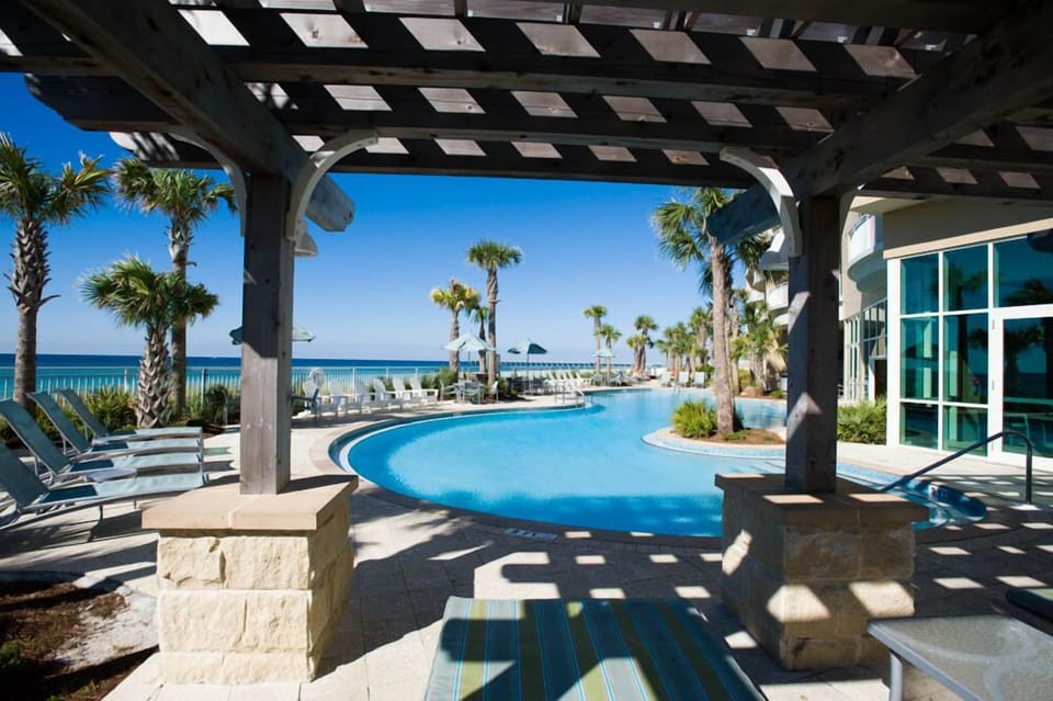 Pool Cabana area