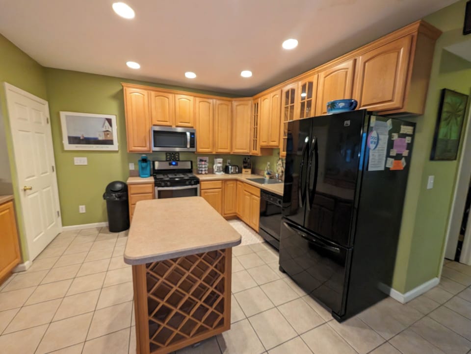 Modern Kitchen/Important info wifi passcode/Bike lock combos/Trash p/u on fridge