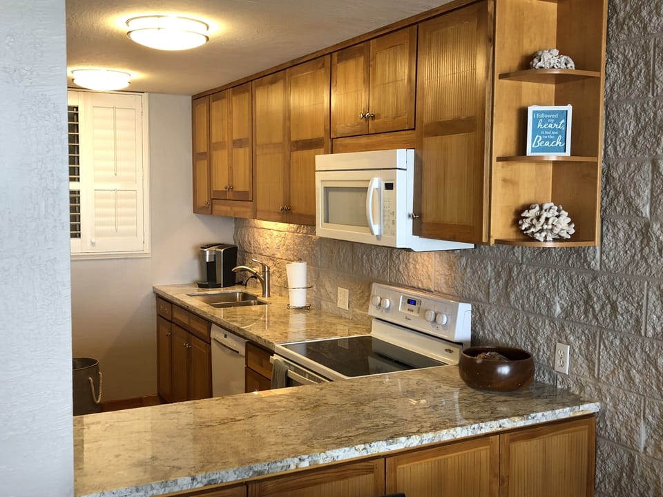 Check our reviews - Fully equipped kitchen with everything you'll need.  