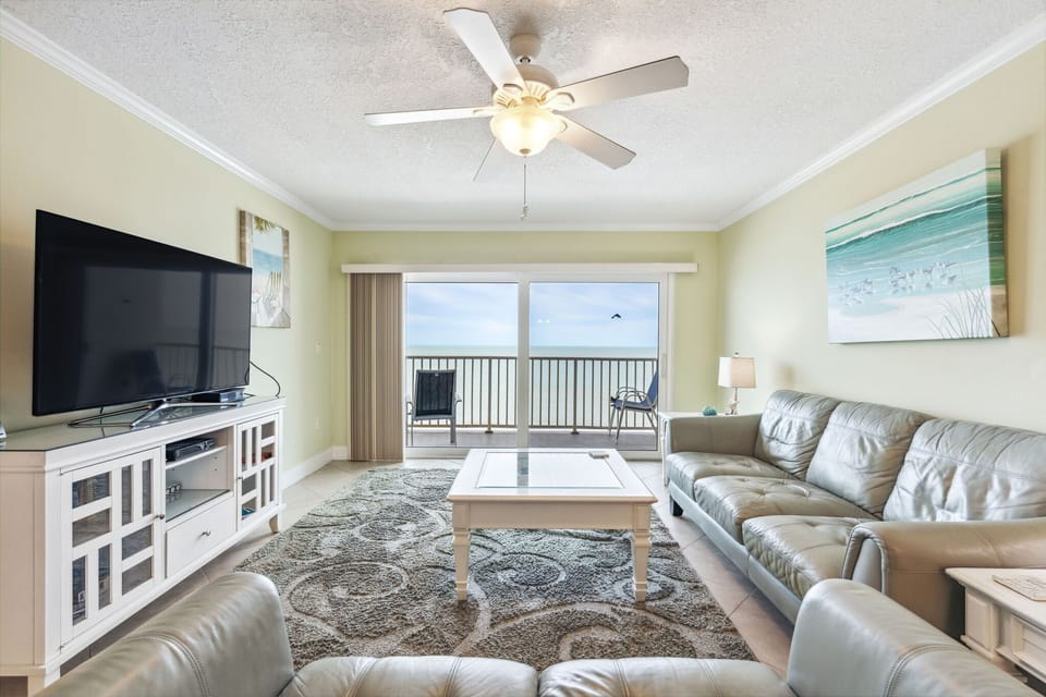 Living Room with Direct Gulf View