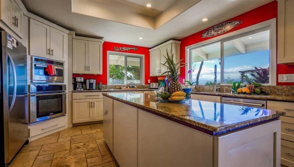 large center island offers more counter space to create culinary delights