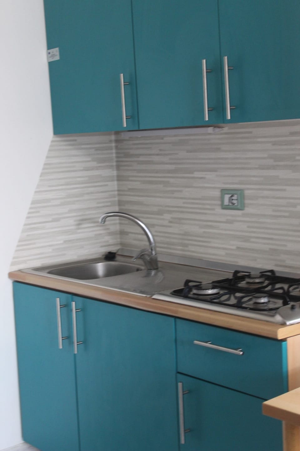 Economy Apartment, 2 Bedrooms, Garden View, Ground Floor | Private kitchen | Full-size fridge, stovetop, cookware/dishes/utensils, freezer