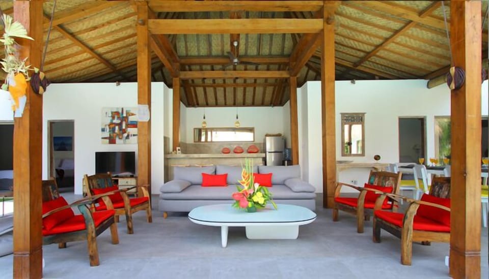 #D14 Oberoi Seminyak 500m Kudeta beach