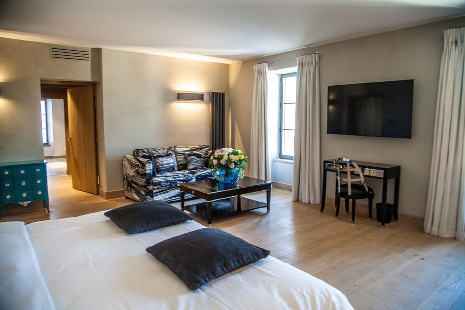 Double Room (Picholine) | Premium bedding, minibar, in-room safe, individually decorated