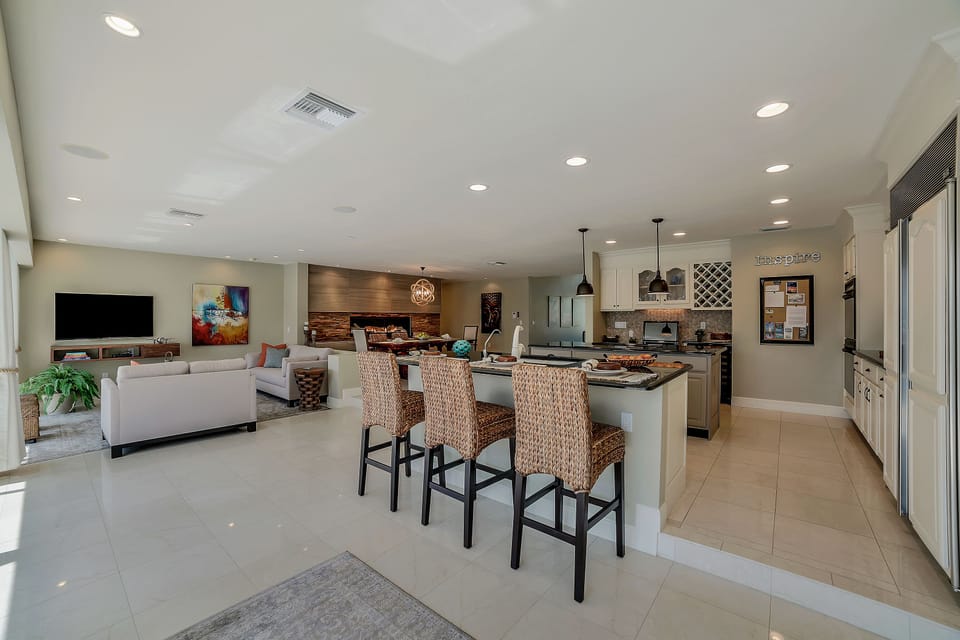 Breakfast bar.