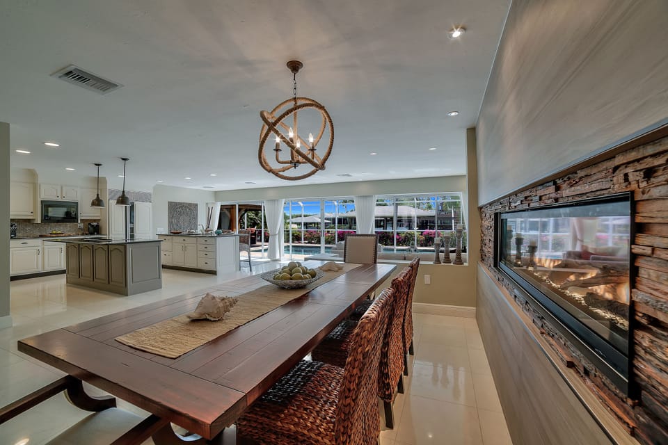 Incredible dining area.