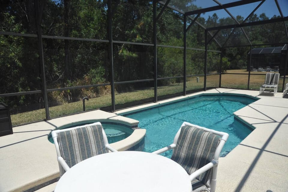 Private Pool and Spa