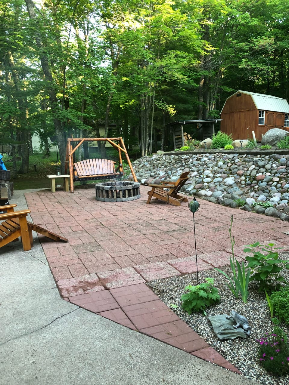 Large patio for nice campfires 