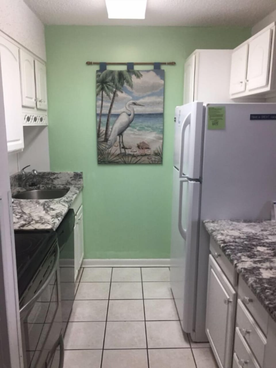 DR 905 Kitchen
