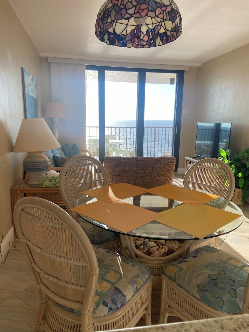 Dining Area / Living Room