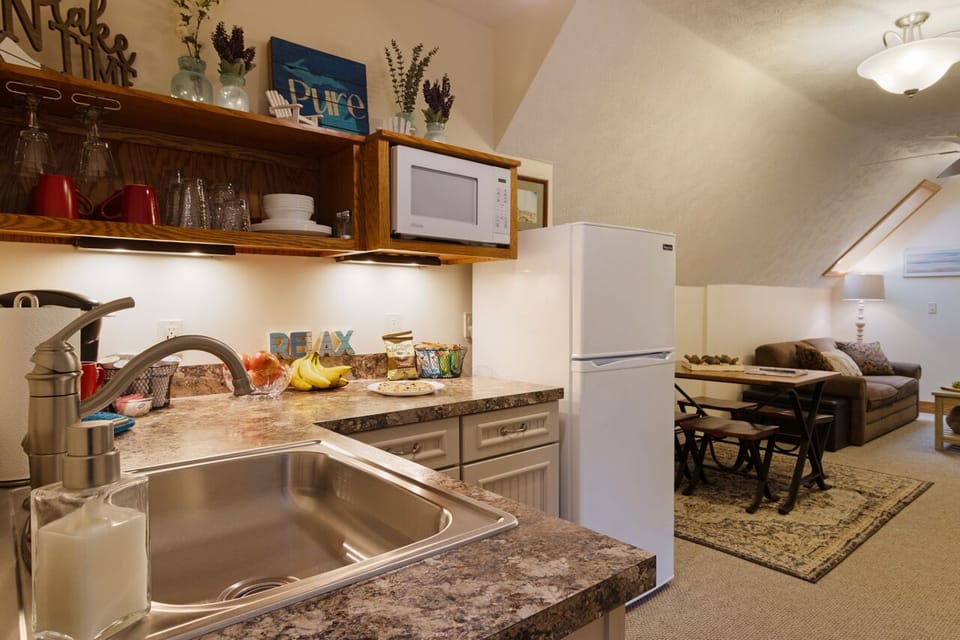 Kitchenette
