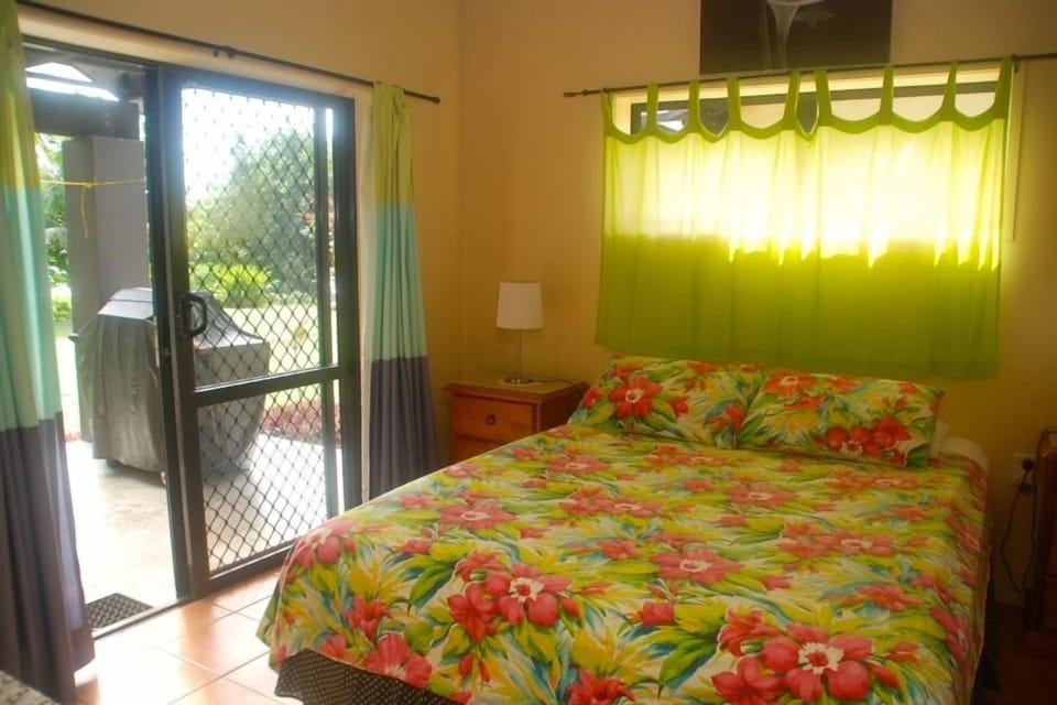 Bedroom with Queen Bed